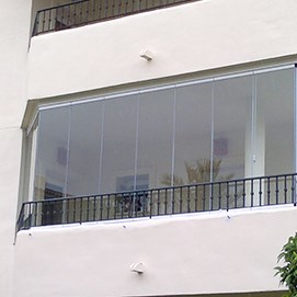 Rideau de verre balcon terrasse cannes mandelieu fréjus